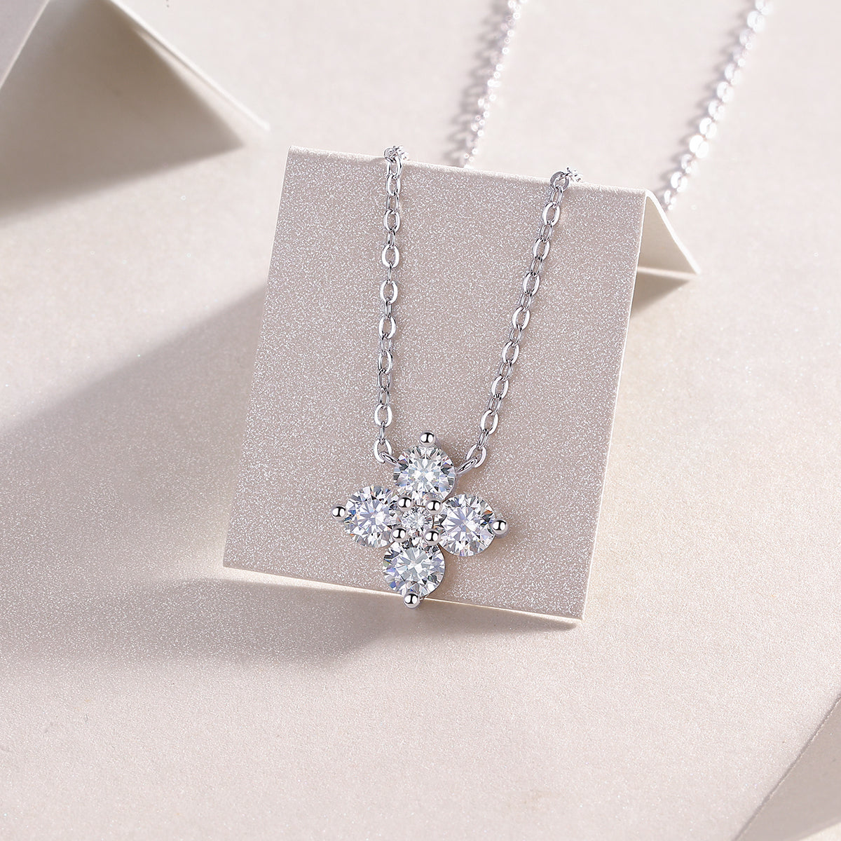 Clover Necklace (N13597)
